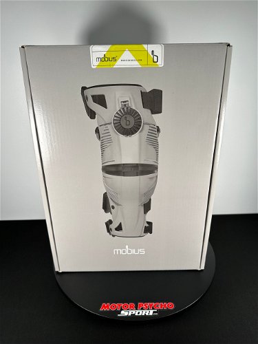 Mobius X8 Knee Braces White/Acid Yellow Pair Size XS