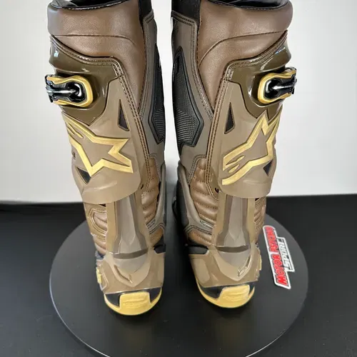 Alpinestars Limited Edition Squad '23 Tech 10 Boots
