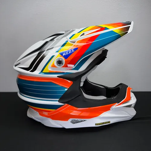 Shoei VFX-EVO Pinnacle TC-8 Orange/White Helmet - Size M - OPEN BOX