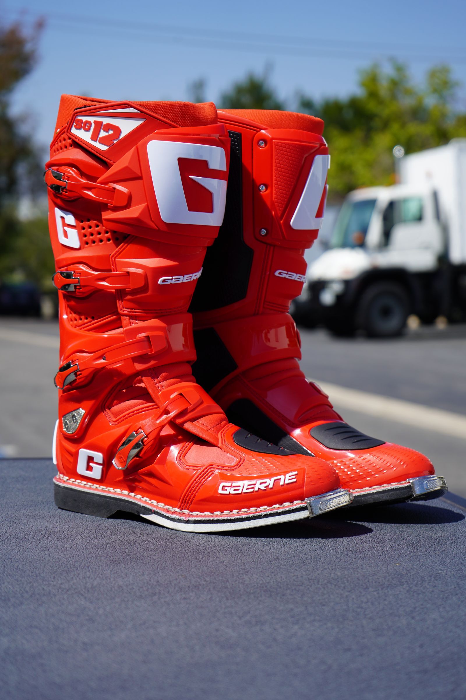 Gaerne sg12 clearance boots closeout