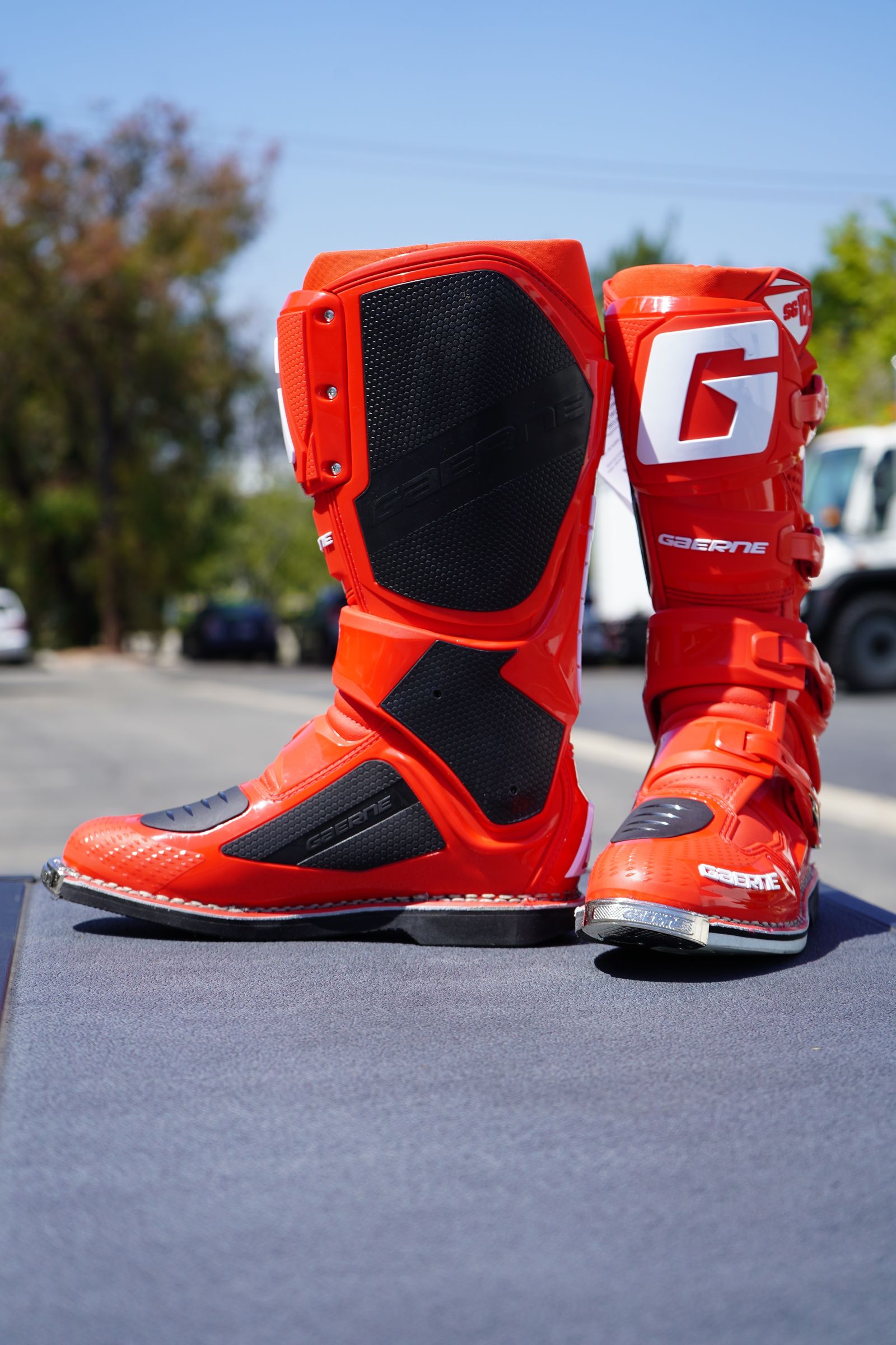 Gaerne sg 12 hotsell red