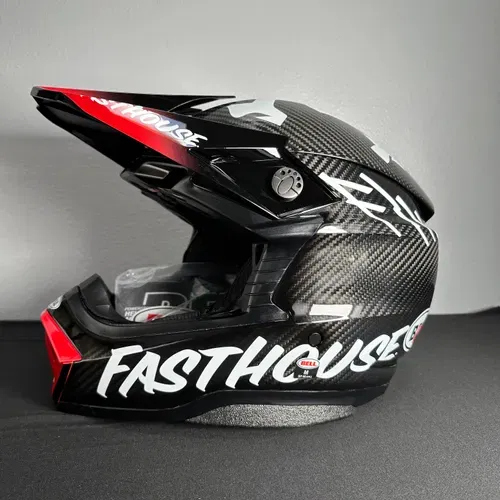 Bell Moto 10 Spherical Fasthouse Carbon Black/red Helmet Size Medium
