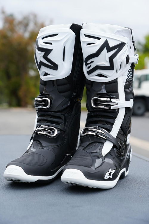 Alpinestars Tech 10 Boots Black White