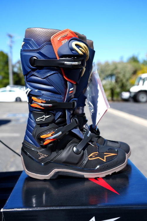 Alpinestars Tech 7 Enduro Drystar Boots - Black Night/Navy/Warm Gray