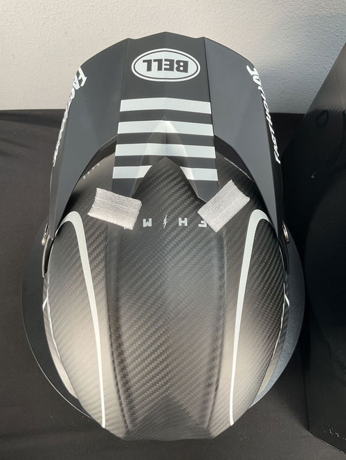 Bell Moto-10 Spherical Helmet - Fasthouse Raven Matte Black/White - Size Large - OPEN BOX