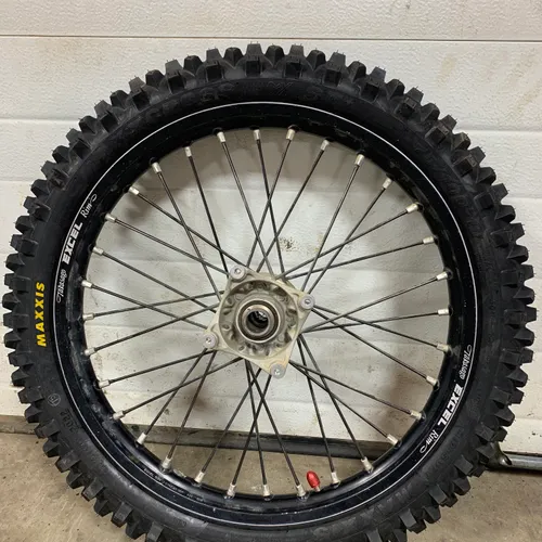 17inch Wheel With New Front Tire And Rear 