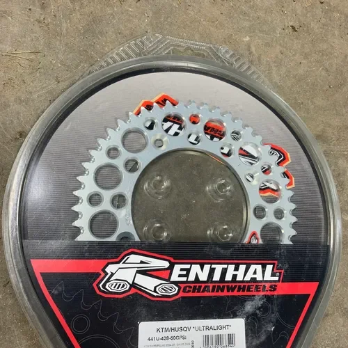 13 Tooth An 50 Tooth  Sprocket