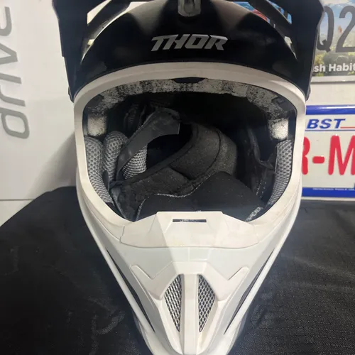 Thor Helmets - Size L