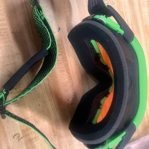 Oakley Airbrake  Goggles Brand New 