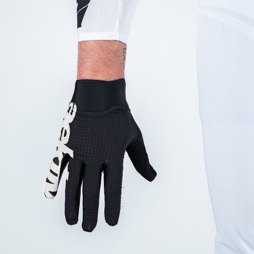 NOVA Black / White Gloves