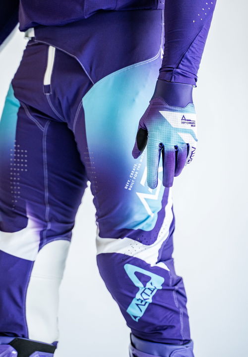 VAPR Indigo / Cyan Pants