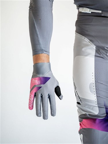 VAPR Slate Gloves