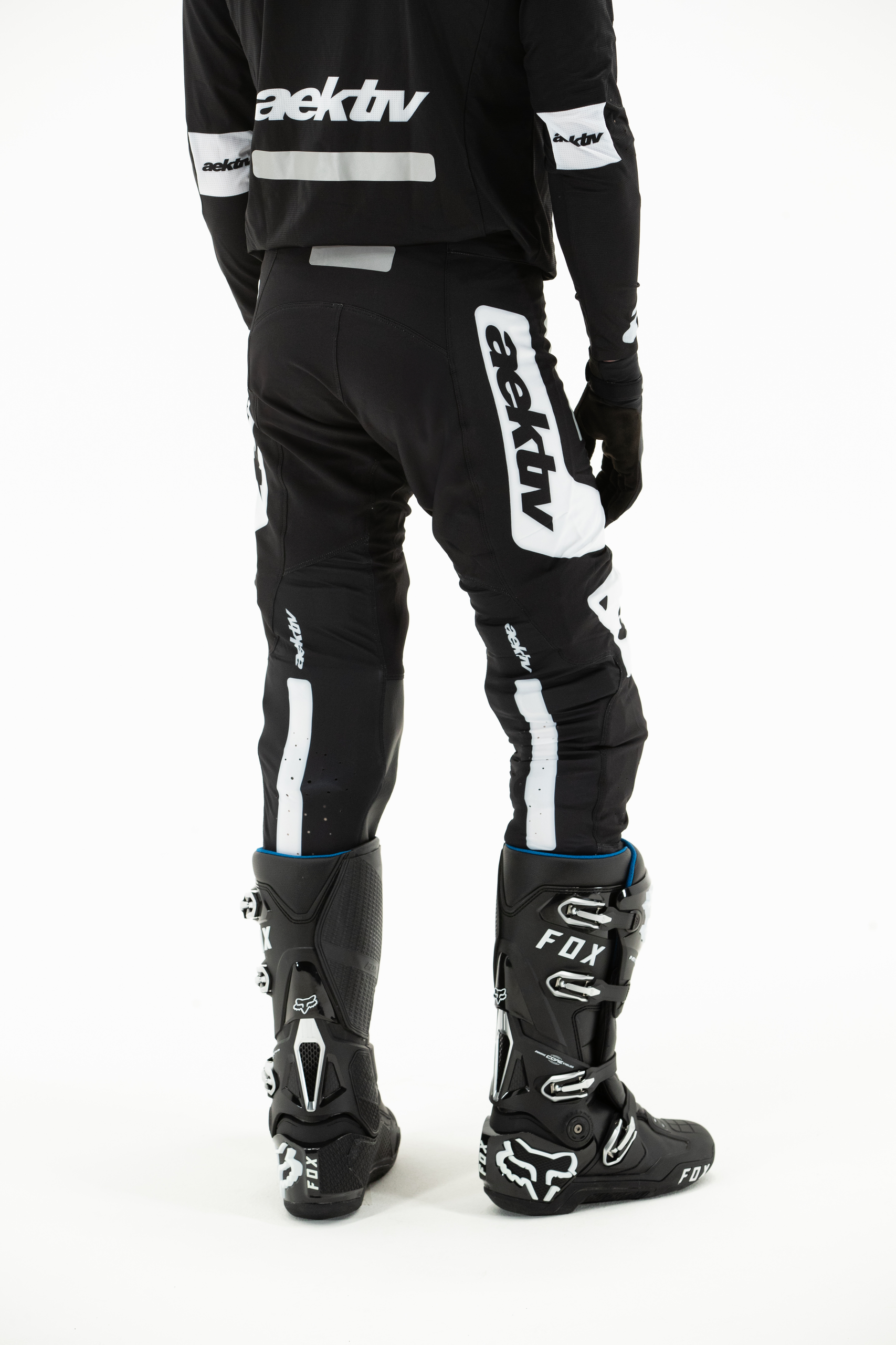 5万【新品】Beta Post Bulky Nep Pants 5万【新品】Beta Post Bulky Nep Pants