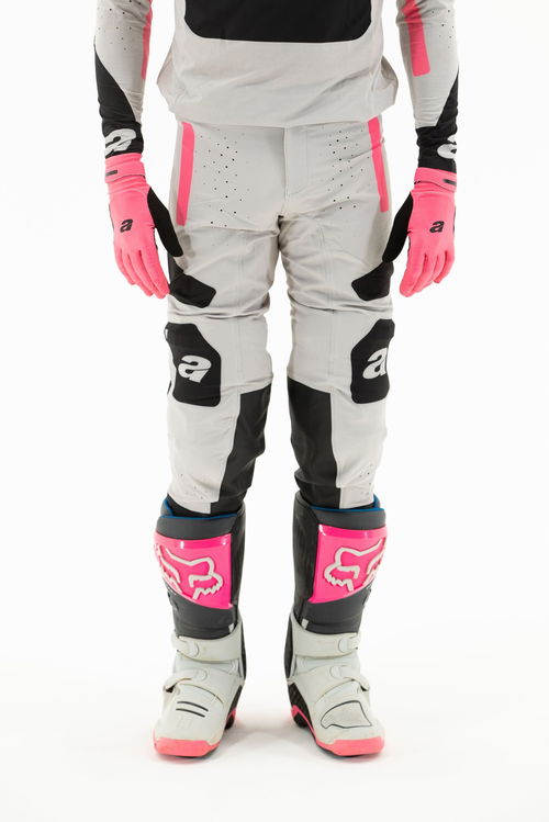 2025.1 Sandstone Pants