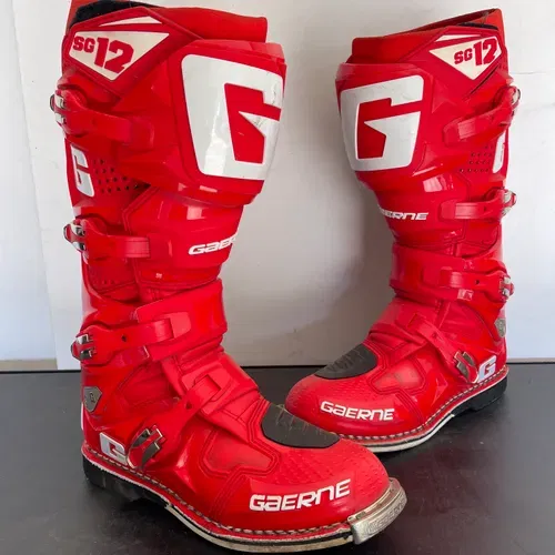 Gaerne SG12 Boots Size 9 MX Locker