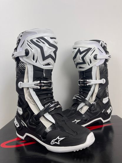 Alpinestars Tech 10 Boots - Black/White