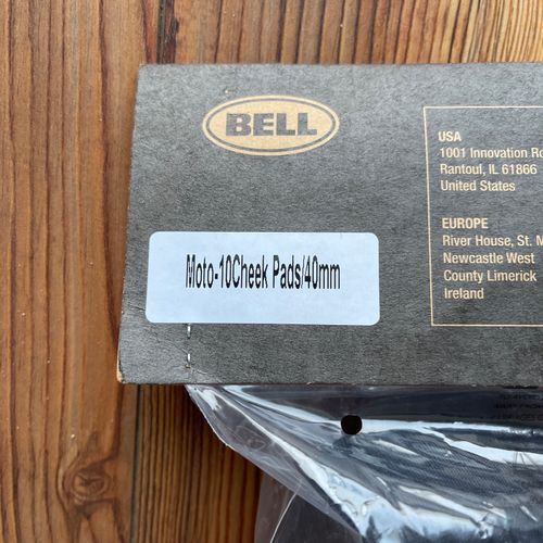 Bell Moto 10 40mm Cheek Pads - NEW