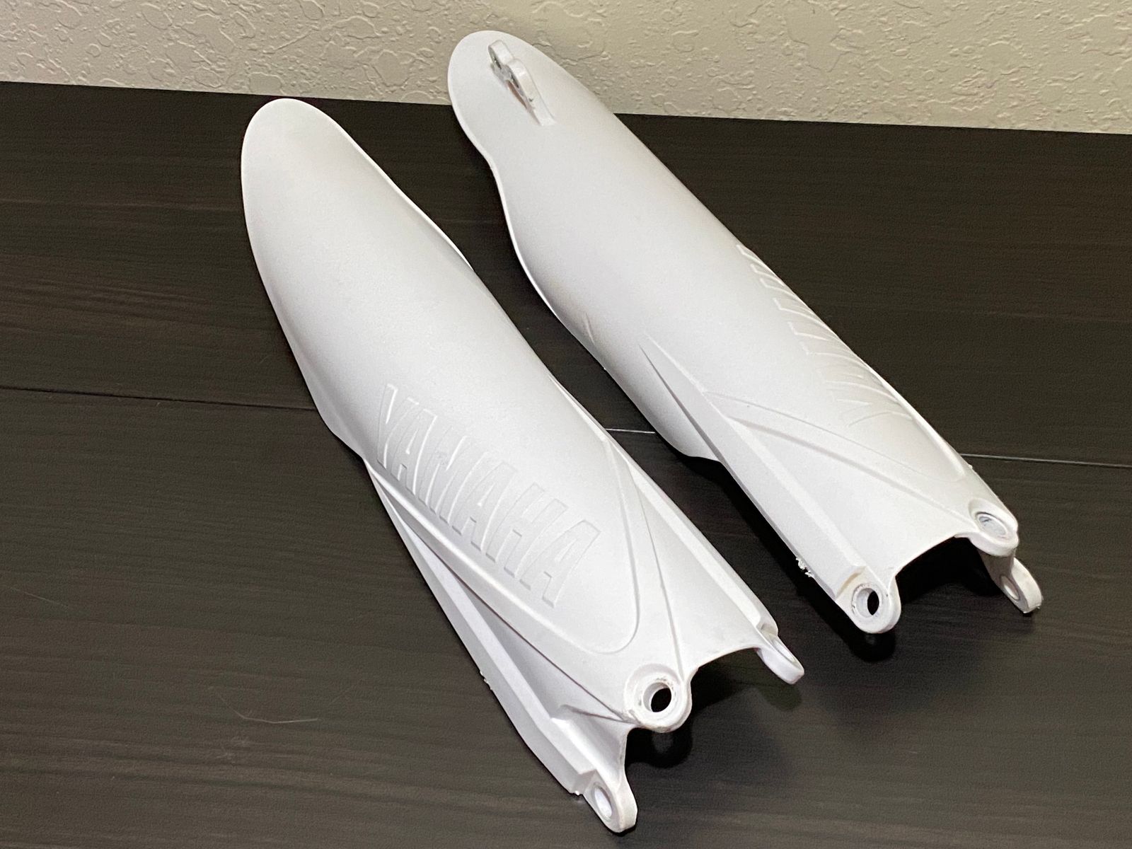 Yamaha Oem Front Fork Guards 2010-2023 Protector White Yz Wr Yamaha Oem Front Fork Guards 2010-2023 Protector White Yz Wr