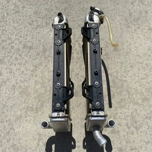 2018 KTM 250 SX-F Oem WP Radiators 16-18 XC SX Set Pair (A)