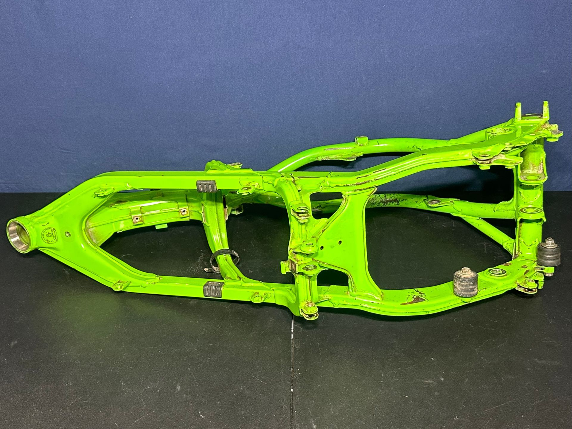1997 Kawasaki Kx125 Oem Frame 1997-1998 Kx Green Chassis Mainframe 32160-1514-CC
