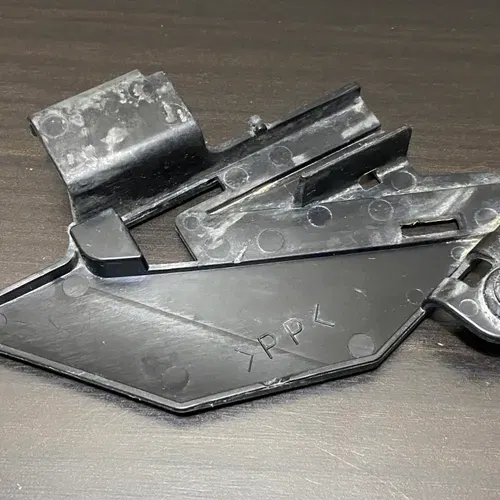 2019 Yamaha Yz450f Oem Sub Frame Side Cover Plastic 18-23 Yz