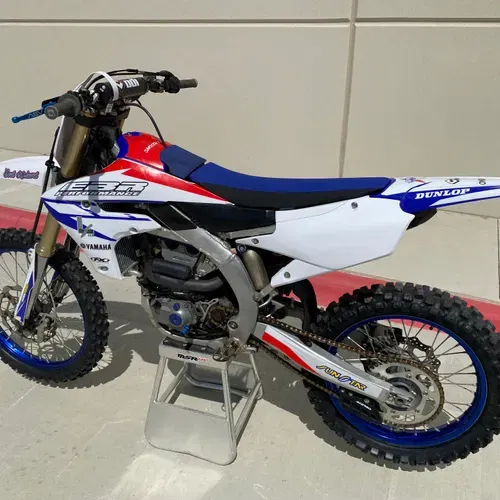 2019 Yamaha Yz450f Oem Fuel Tank Mold 2018-2022 Rubber Molding BR9-24188-01-00