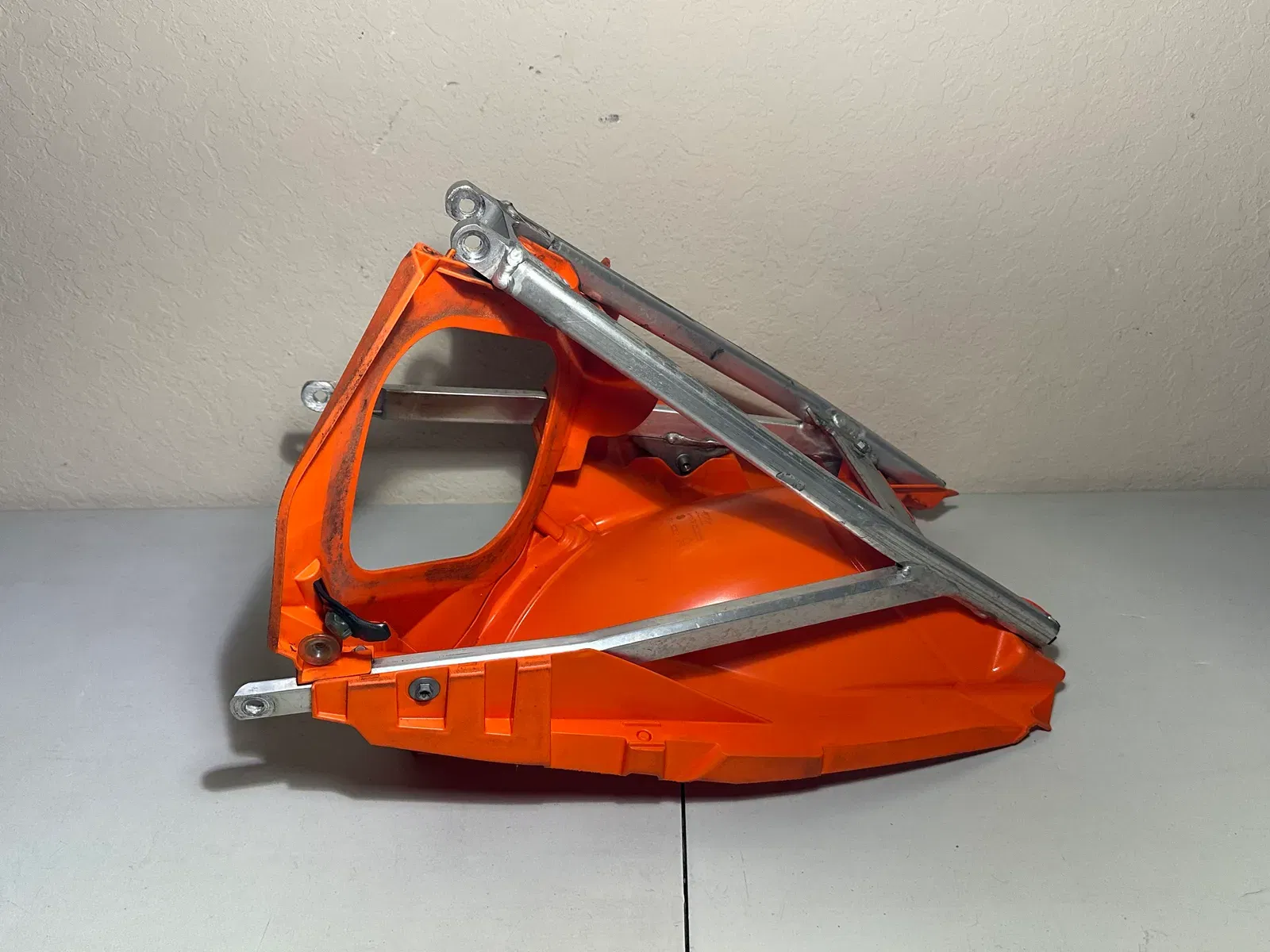 2020.5 KTM 450 SX-F Oem Subframe Airbox Assembly 2019-2022 