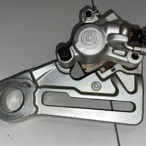2020.5 KTM 450 SX-F Brembo Rear Brake Caliper & Master Cylinder Assembly 16-23