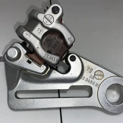 2020.5 KTM 450 SX-F Brembo Rear Brake Caliper & Master Cylinder Assembly 16-23