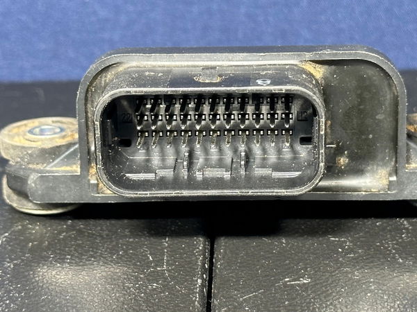 2018 Yamaha Yz450f Oem Engine Control Unit Assembly 18-19 Yz 2018 Yamaha Yz450f Oem Engine Control Unit Assembly 18-19 Yz