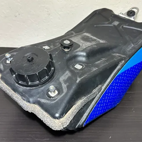 2018 Yamaha Yz450f Oem Gas Tank 2018-2023 Yz250f Yz Wr Fuel Cap BR9-24110-00-00