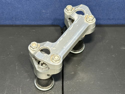 2020 Husqvarna TC125 Oem Handlebar Support Kit 00050000929 KTM Bar Mounts Clamps