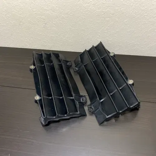 2020 KTM 250 XC TPI Oem Radiator Louvers 79135034000 XC-F SX