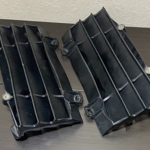 2020 KTM 250 XC TPI Oem Radiator Louvers 79135034000 XC-F SX