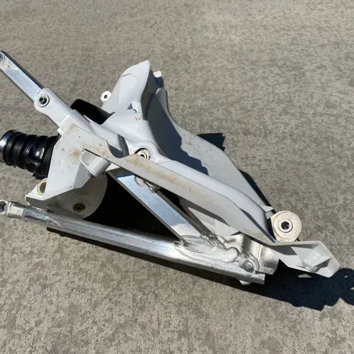 2018 KTM 250 SX-F Oem Rear Sub Frame Airbox Assembly 16-18 