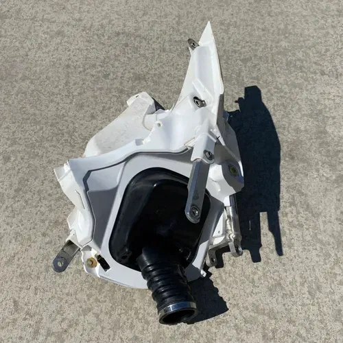 2018 KTM 250 SX-F Oem Rear Sub Frame Airbox Assembly 16-18 