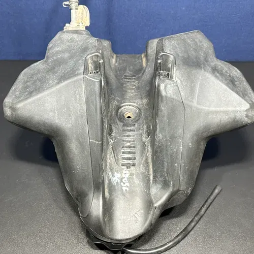 KTM　125SX純正タンク 2017 KTM 125 SX Oem Gas Fuel Tank 5040701303330 2016-2018
