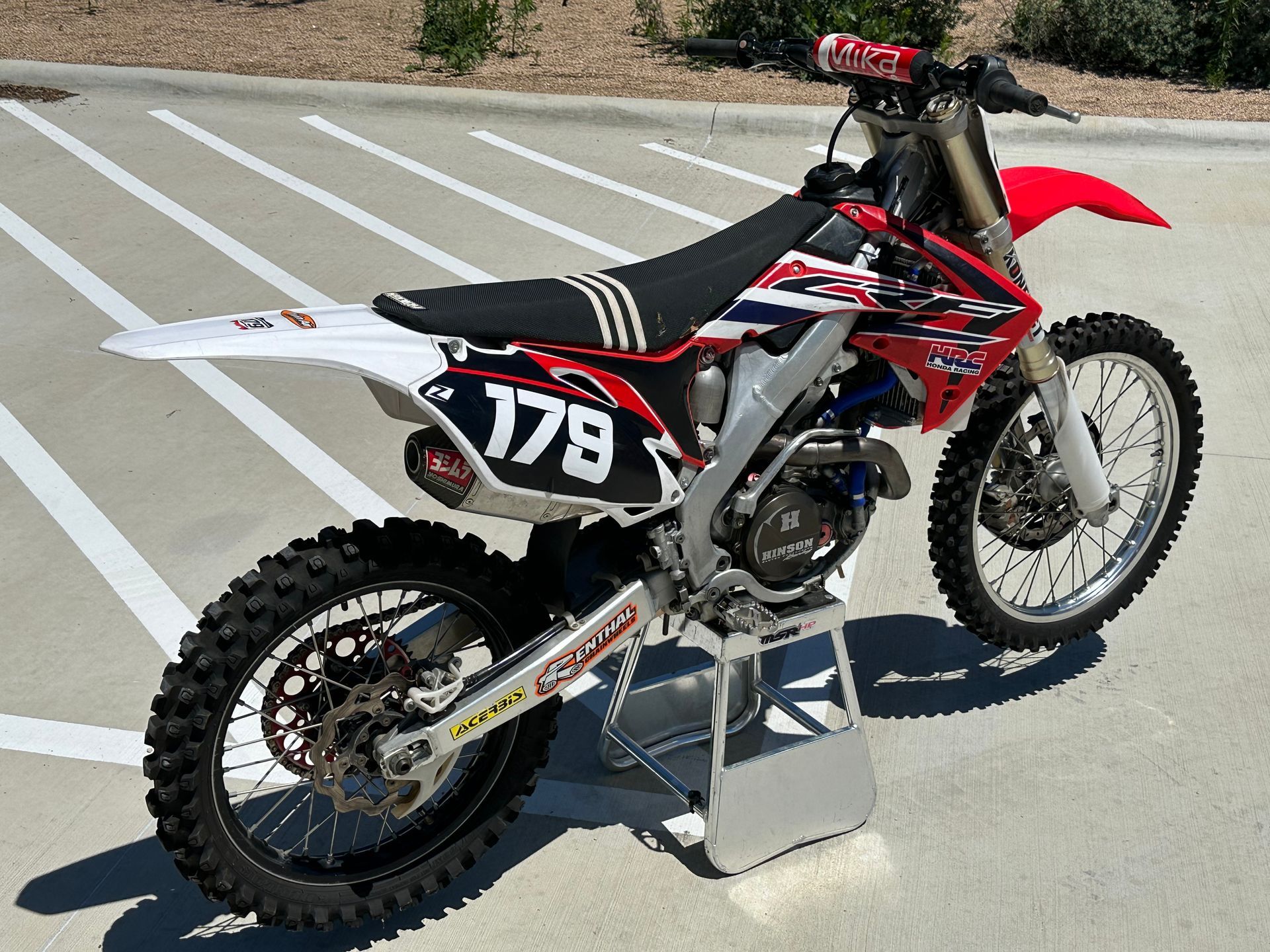 2009 Honda Crf450r Oem Swingarm Bolt 2002-2024 Swing Arm Shaft Crf 52101-KZ4-J40