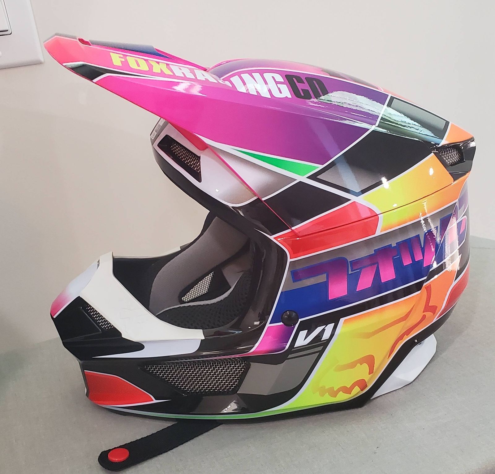 Fox v1 yorr helmet store