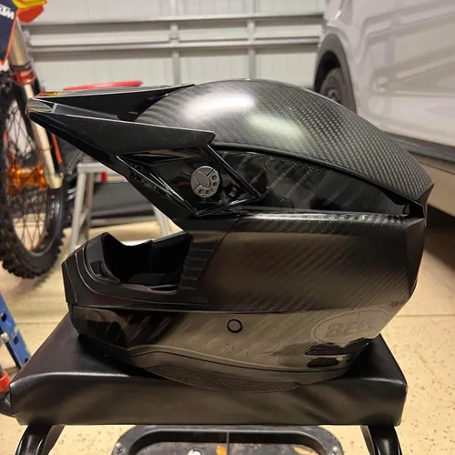 Bell Moto 10 Helmets - Size Medium