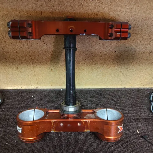 XTrig Ktm 22mm Offset Triple Clamps