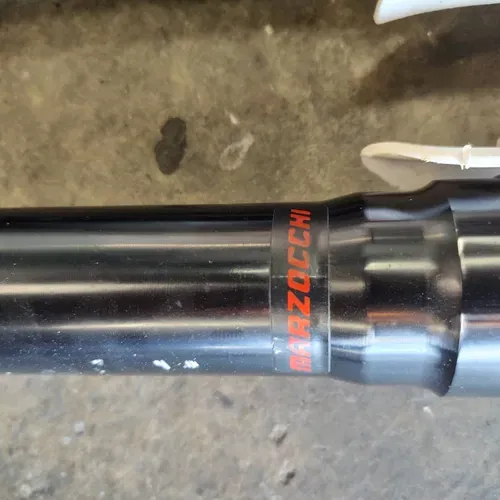 Marzocchi 48mm Forks
