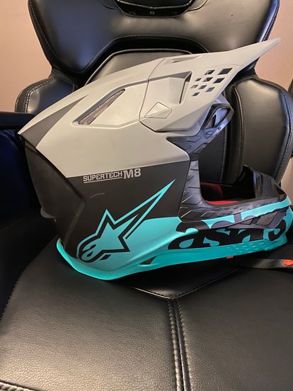 Alpinestars supertech m8 helmet 