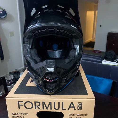 Fly Racing Helmets - Size L