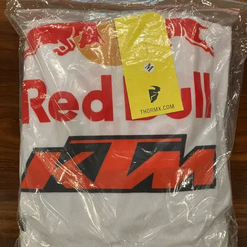 Redbull Ktm Pants/Jersey Combo
Adult Size M/32