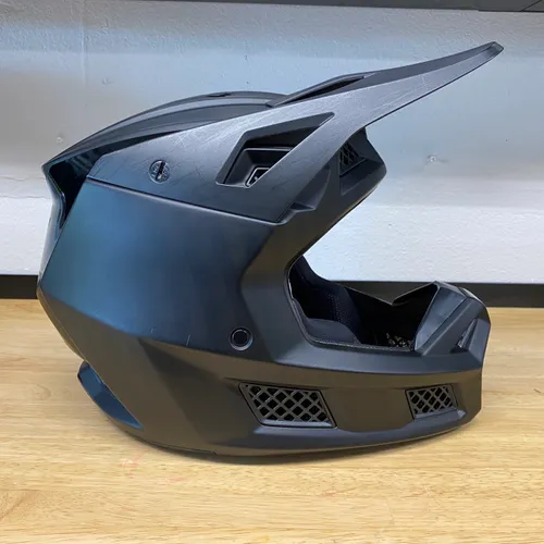 Fox Racing V3 RS Helmet Carbon Matte Black Medium