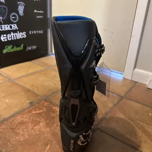 Fox Instinct Boots
