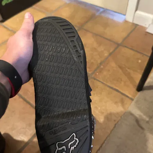 Fox Instinct Boots
