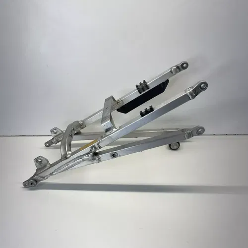 2014 (14-18) Yamaha YZ250F Sub Frame Subframe
