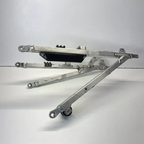 2014 (14-18) Yamaha YZ250F Sub Frame Subframe